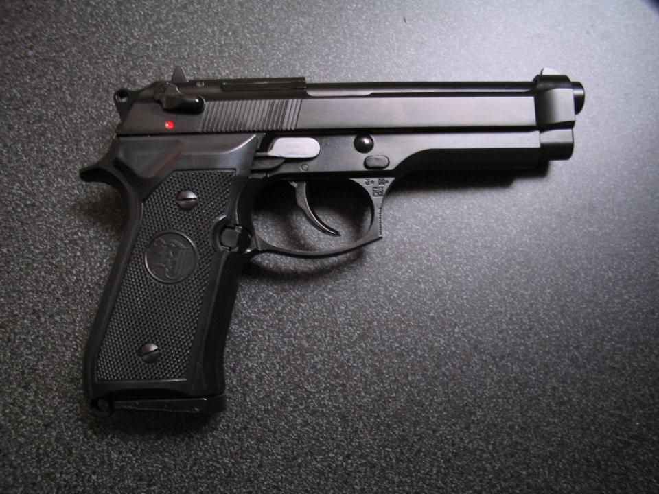 ArniesAirsoft: KJW M9 Full