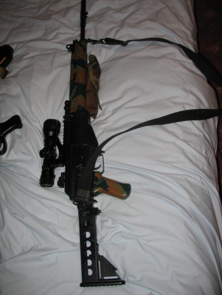 FN with folding stock for CQB / Bush