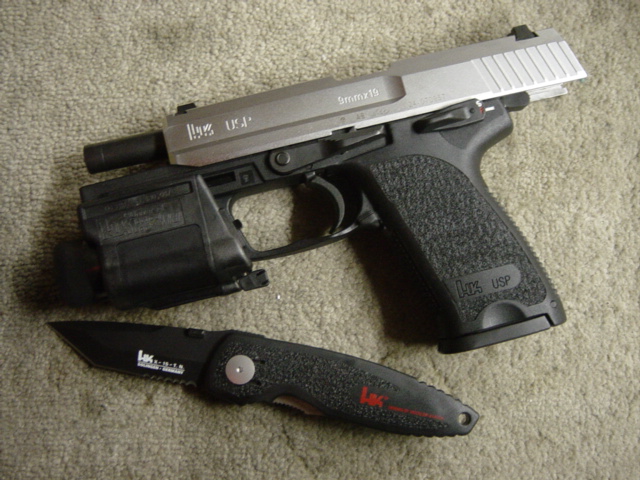 H&K USP with accessories