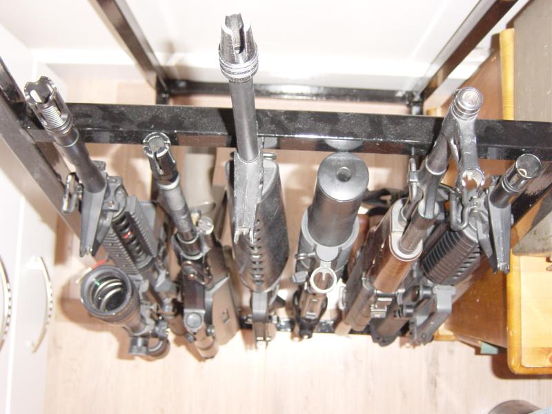 gun rack. 001.jpg