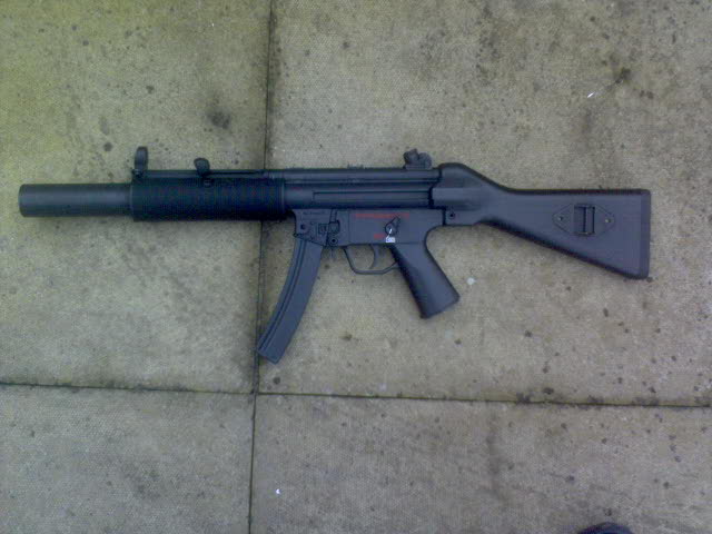 mp5sd5.JPG