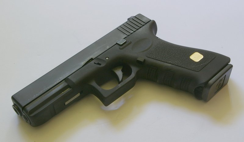 HFC Glock 17 - Metal slide version