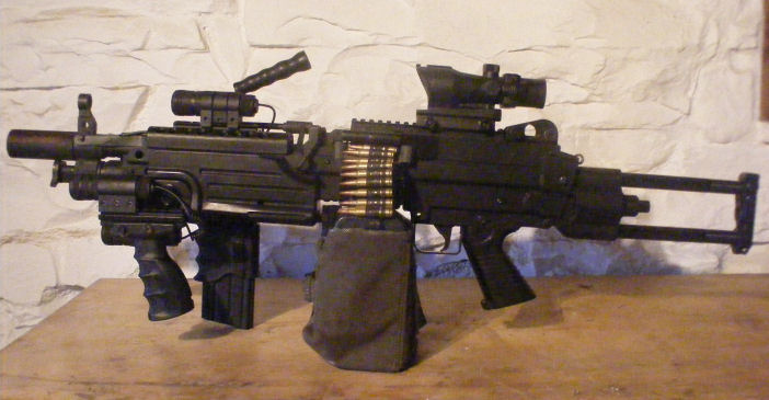 M249 left view