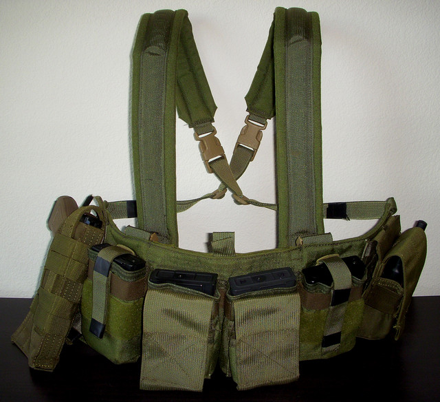 Eagle Universal Chest Rig/Overview