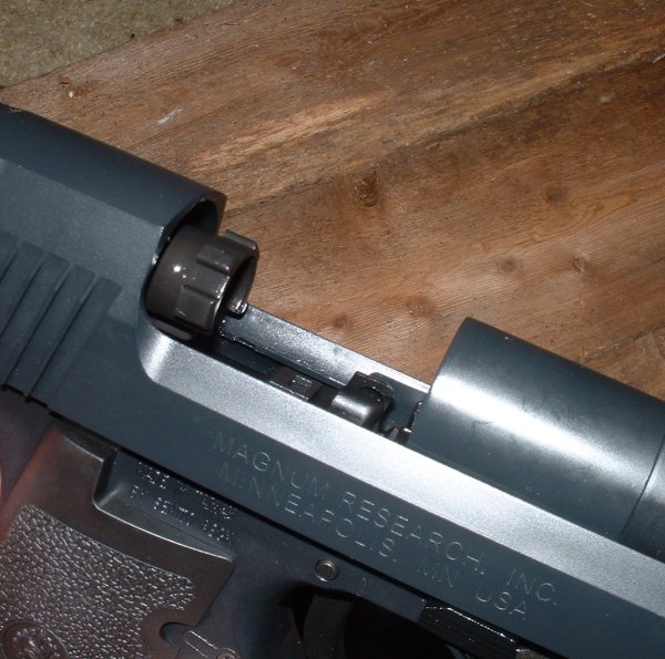 As with most Desert Eagle, the unique bolt is replicated. Bluish look caused by flash and is not representative.