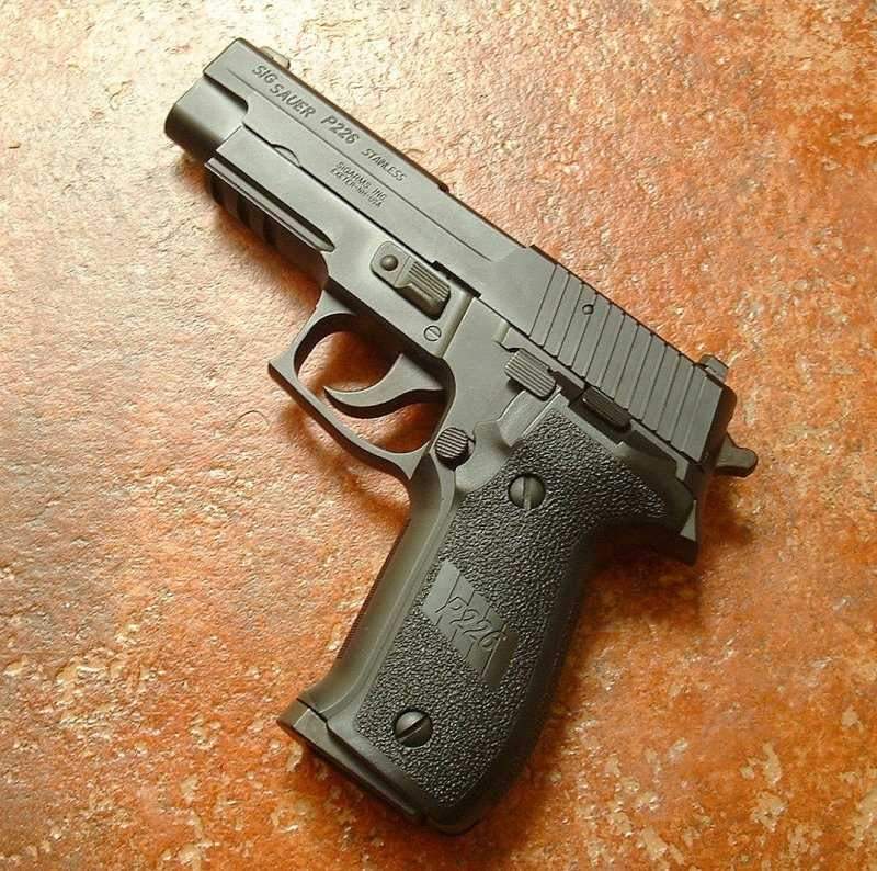 Just Pistols - GBB - TM SIG P226